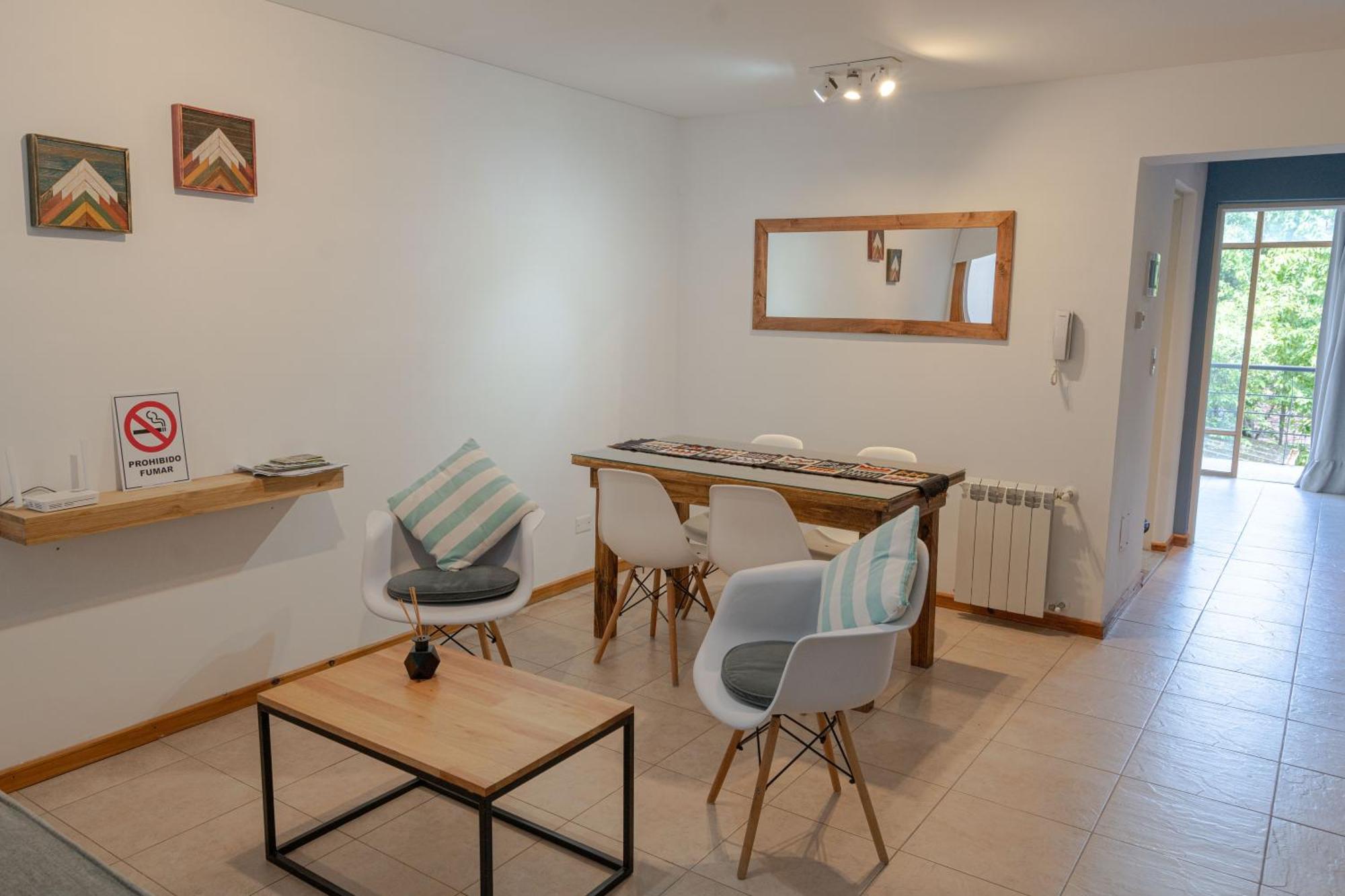 Moderno Departamento Centrico En San Martin De Los Andes - Habitatsma ภายนอก รูปภาพ